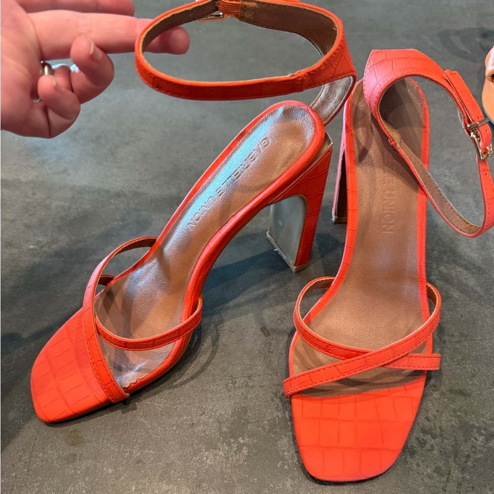 Gabrielle Union Women’s Orange Heel